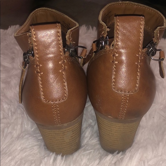 Brown double zipper booties - Picture 3 of 8